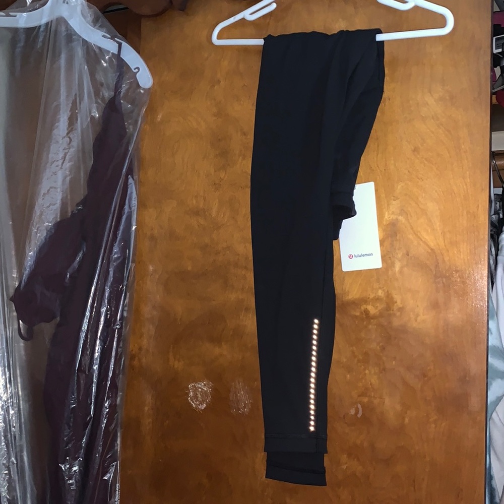 Lululemon Swift Speed Leggings 28in